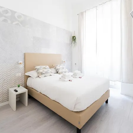 White Gioberti Apartments-3